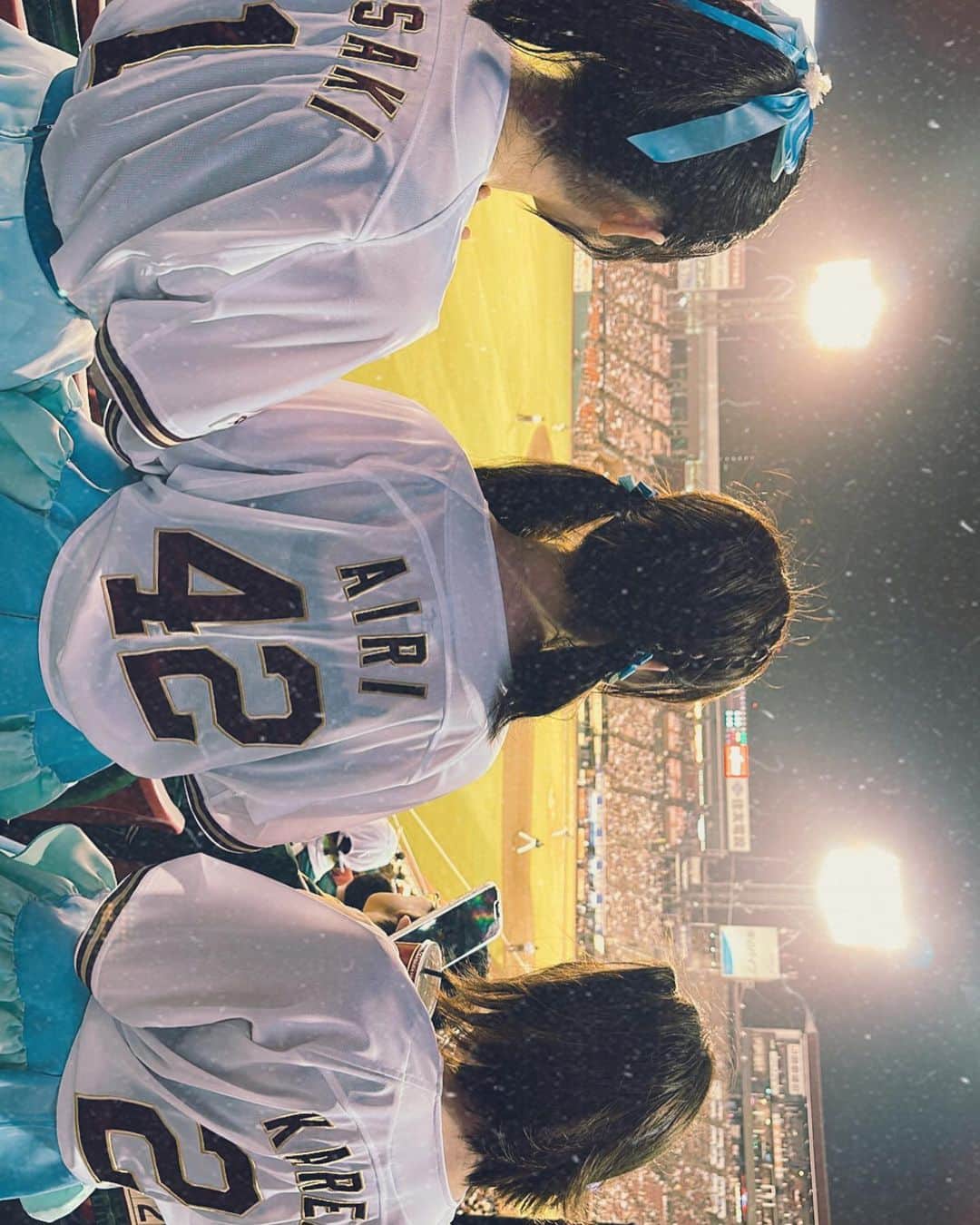 AIRIさんのインスタグラム写真 - (AIRIInstagram)「3日間 #楽天イーグルス さんとコラボさせていただきました！！🥺🤍 ほんとに素敵な景色ばかりで、夢みたいな時間だった☺︎ 沢山タオル回してくれてありがとう！！ . . #PiXMiX #アイドル #idol #偶像 #宮城 #miyagi #楽天eagles #野球 #プロ野球 #baseball #ユニフォーム #日本 #japan #ありがとう #タオル #タオルを回すための歌」8月20日 21時01分 - aylin200442