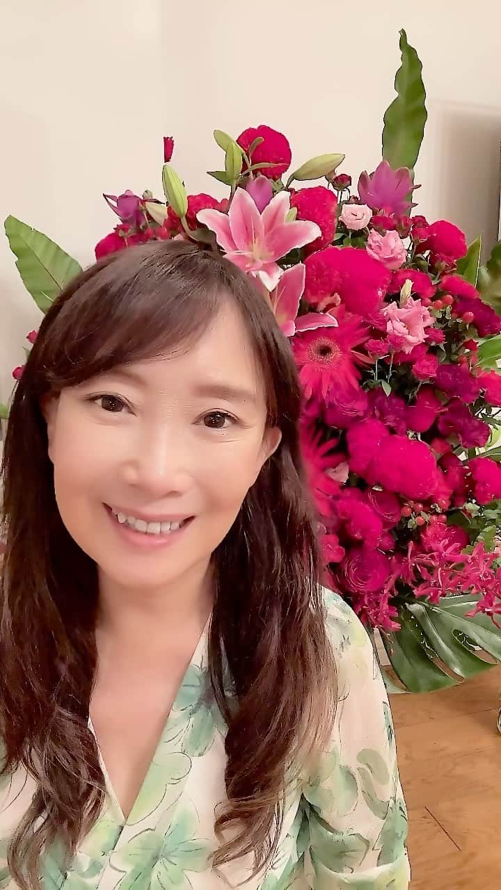 のインスタグラム：「アグネスチャンからの誕生日メッセージです。」