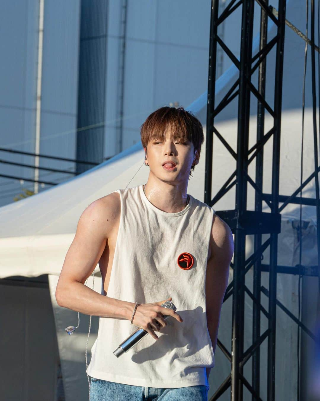 カン・ダニエルさんのインスタグラム写真 - (カン・ダニエルInstagram)「Thank you #summersonic2023🤟🤟」8月20日 21時50分 - daniel.k.here