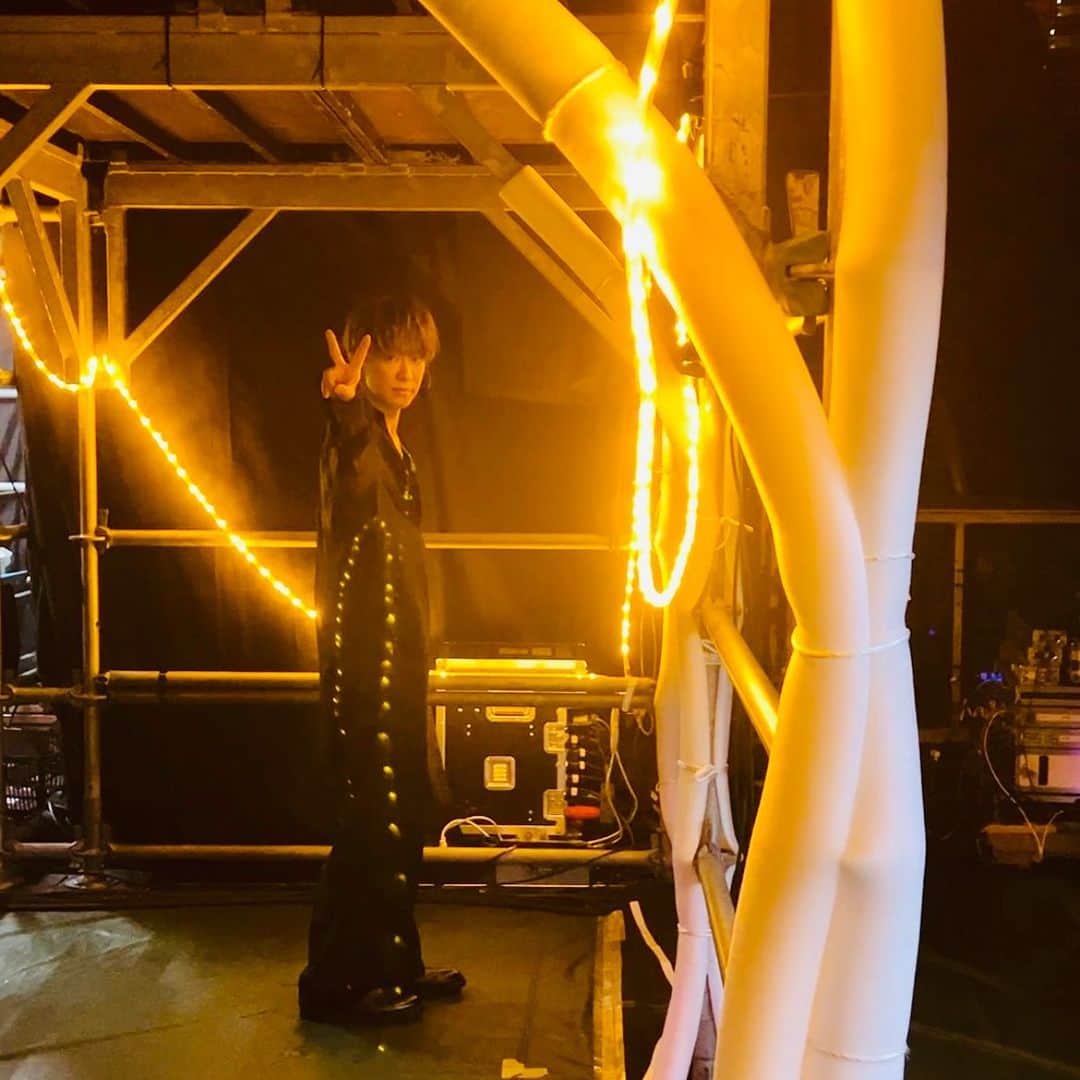 のインスタグラム：「⁡ LIVE in Miyagi 🎤 next Hokkaido ... ⁡ #NEWS_EXPO #backstage」