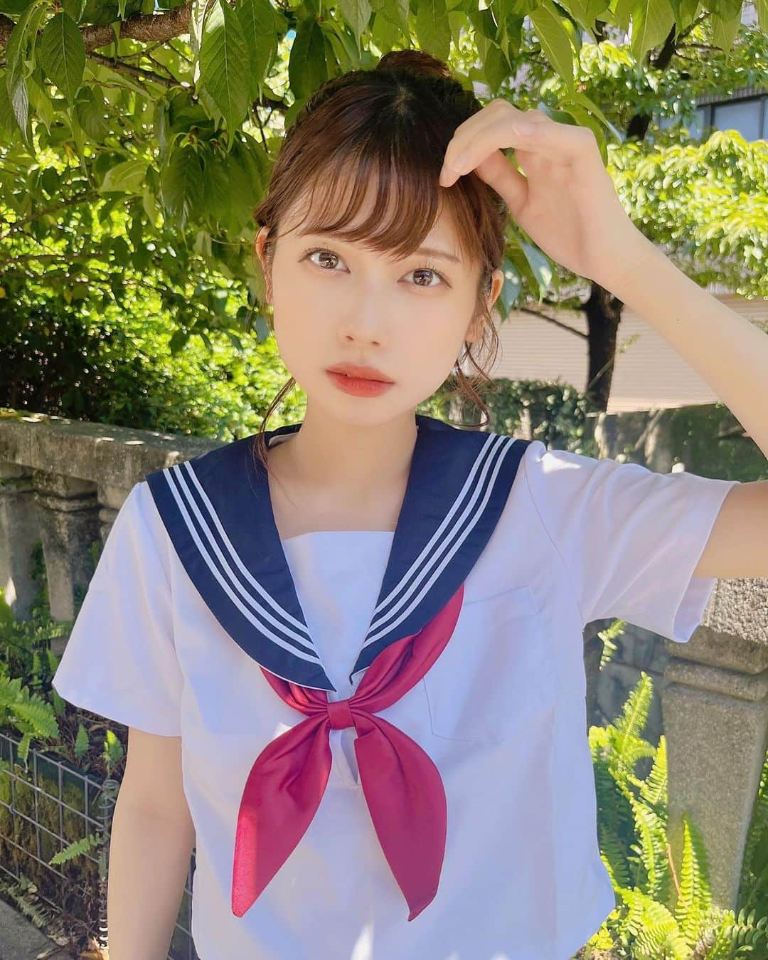 鹿目凛のインスタグラム：「君に告白する5秒前  もちろん返事はOKだよね？  #でんぱ組inc #鹿目凛 #ぺろりん #アイドル #セーラー服 #青春 #夏 #幼馴染 #彼女 #静岡 #熱海 #告白」