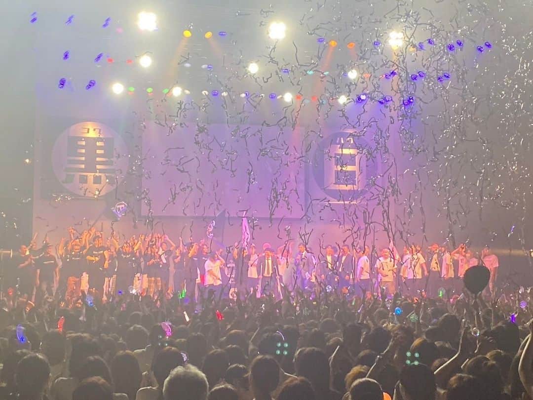 のインスタグラム：「「黒白歌合戦2023」⚫️⚪️  ありがとうございました🙇🏻‍♂️」