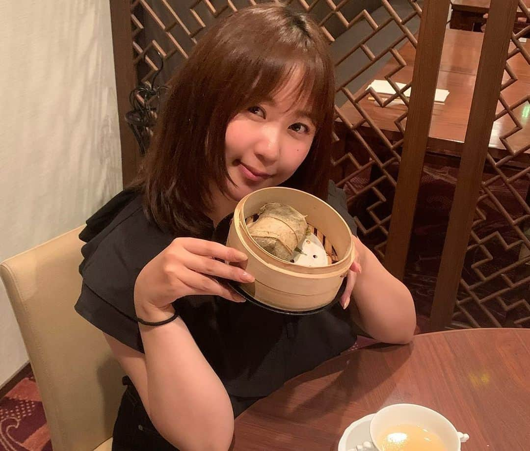 西田麻衣さんのインスタグラム写真 - (西田麻衣Instagram)「本日いただきました幸福なお料理〜  そして過ぎ去ったお盆〜  寝て食べてだらんだらんだった〜  これらが本物で〜す  #フカヒレ #好きです」8月21日 1時27分 - mai.nishida.official