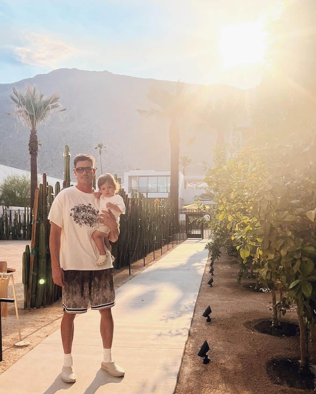 ケイラ・ユーウェルさんのインスタグラム写真 - (ケイラ・ユーウェルInstagram)「The end of Summer & the beginning of my Birthday. ☀️   Sometimes you pack up the fam & take a last minute trip to Palm Springs right before school & a giant storm start.   Family time is my favorite time. The  kids loved every minute, including the car ride home. (We timed it perfectly & they slept the whole way home, little do they know that was the best present they could give.)   •Dress & shoes are @zara  •Jones’ trunks & oufit @zarakids  •Onesie is our favorite @kytebaby  •Bikini is @allsaints from a few years back & it’s still one of my favorites」8月21日 2時09分 - kaylaewell