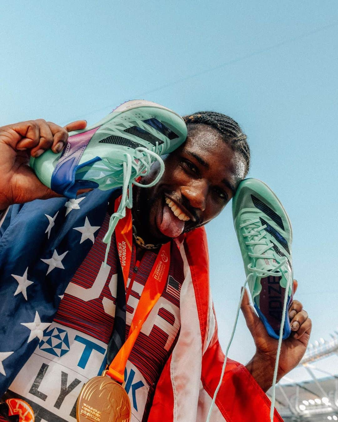 adidas Runningのインスタグラム：「GOOOOOLD, @nojo18 🏅🌎  100m champion. World lead time. And he's not even done yet.  In five days, he goes again. 200m history. ⏳  👟 Adizero Prime SP2 ⏱️ 9.83  #ImpossibleIsNothing」