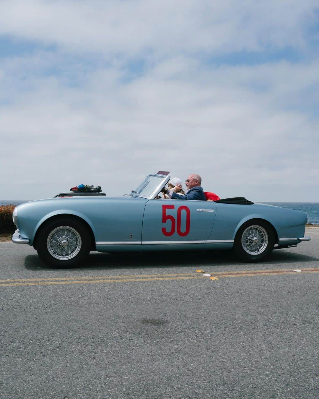 Ferrari USAさんのインスタグラム写真 - (Ferrari USAInstagram)「An unforgettable Ferrari Procession making its way down 17-Mile Drive to the First Fairway at Pebble Beach, for a powerful showcase of racing spirit, innovation, and style.⁣ ⁣ #MontereyCarWeek #Ferrari #FerrariClassiche」8月21日 3時59分 - ferrariusa