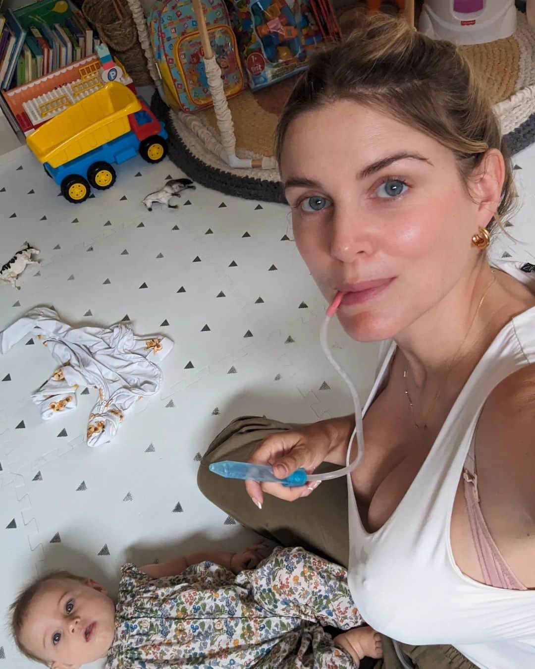 Ashley Jamesさんのインスタグラム写真 - (Ashley JamesInstagram)「Life lately featuring Ada's first temperature, Alfie's first McDonald's, and my inner mental battles. 🤍  I wouldn't say these are the most exciting collection of images, but I think there's something equally as important in sharing the slower days. The duller days. The more ordinary days.  Matrescence has hit me hard since we got back. For those not familiar with the term, it really helped me understand what I was going through with Alf - swipe along to see the description. But it's basically that invisible psychological change that you go through when you become a mum.   I didn't think it would happen this time around, because - well I'm already a mum! But I'm handling it better because I know this is a very normal part of the process so I'm leaning into it rather than fighting against it.  The mum identity. There's these contradictory things always running through my mind. I feel like all my life at the moment is about being a mum. And I guess that's not necessarily good or bad. It's both.   I'm happy being in my mum era, but occasionally I get these pangs of mourning for my previous life. Just before lockdown. That version of me didn't want to be a mum. I was happy. My life was going to plan. And then I came out of lockdown a different person on a different life track. So when I think about it too much I just have to sort of catch my breath. Remember how lucky I am to have Alf and Ada who I am just obsessed with.  I think when I get the balance better of seeing friends more it will be better. And I'm giving myself grace because it's been nearly 6 months of exclusively breastfeeding, of missing birthdays and dinners and evenings.   It's been the best 6 months of my life in some ways. But I'm looking forward to getting some of my life back. But I don't want the time to go to quickly. But I'm excited for independence. But I'm not ready to leave her. But I need some space.   It's all just such a paradox isn't it?  But experience with Alf reminds me that soon these months will feel like seconds. And all the other things will still be there. So I'm just leaning in and embracing the chapter... Nose suckers and all. 🤸‍」8月21日 5時14分 - ashleylouisejames