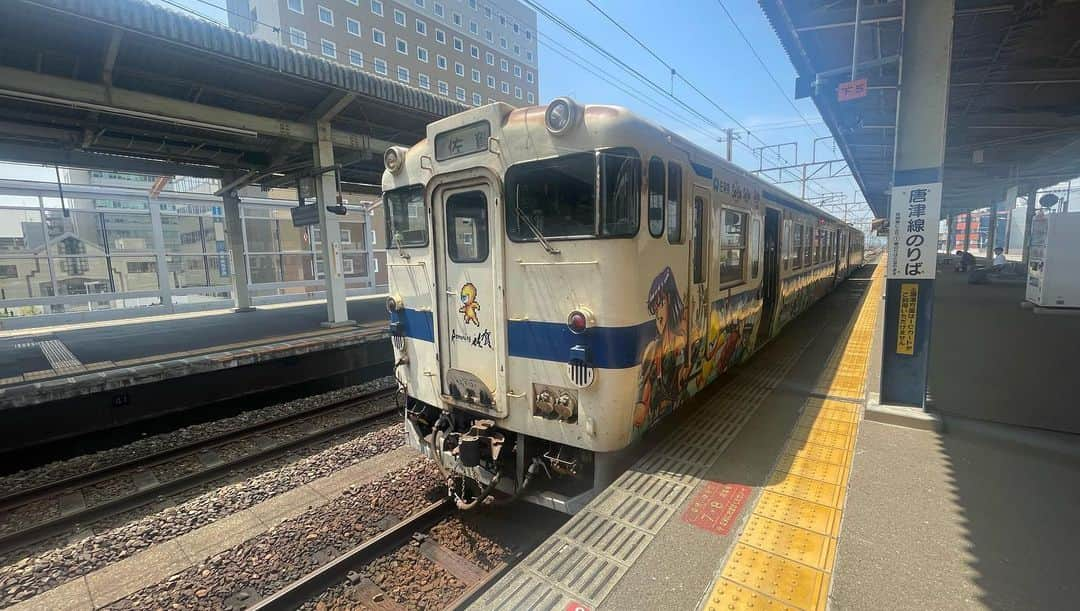 岡安章介さんのインスタグラム写真 - (岡安章介Instagram)「#九州鉄道記念館 「鉄道の祭典」大変暑い中、ご来場誠にありがとうございました。  トークショー、脳トレインクイズ、英会話、くのめ45°漫才、内容盛りだくさんでやらせて頂きました。  んでもって、個人的にはここぞとばかりに北九州乗りまくり鉄も出来ましたし、大満足の週末でしたー。  またのご乗車お待ちしております！」8月21日 7時12分 - naname45okayasuakiyoshi