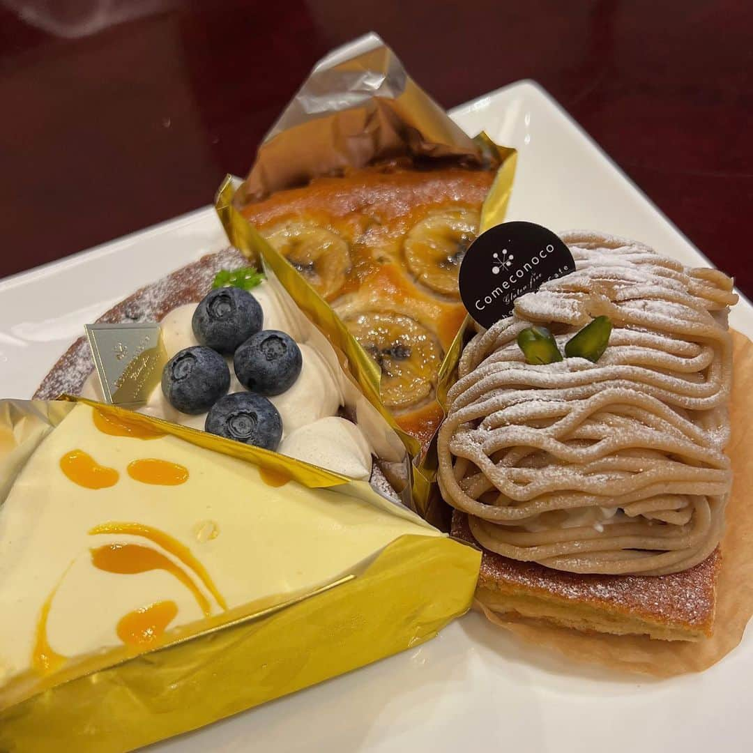 松井朝海さんのインスタグラム写真 - (松井朝海Instagram)「︴𝗌𝗐𝖾𝖾𝗍𝗌🍰  最近食べたスイーツ達🍨 投稿して消化です😇🤍」8月21日 18時10分 - asami.matsui.am