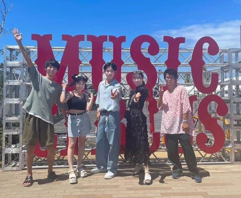 鈴木美南海さんのインスタグラム写真 - (鈴木美南海Instagram)「MUSIC CIRCUS 大阪2023に出演しました✨　 いやーっ楽しかった！！ そして暑かった☀ 台風前だったから尚更なのかな？？ ショーの様子は次の投稿で🤭 ・ ・ #ミュージックサーカス #ミュージックサーカス大阪 #ファッションショー #イベント #サマーフェス」8月21日 17時39分 - u_minami_official