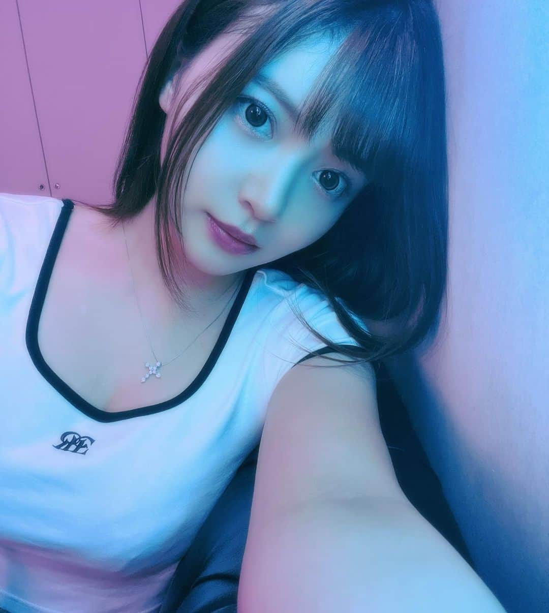 夏木りんのインスタグラム：「ねぇね、こっちきてくれないの？  .  #夏木りん #av女優 #AV #av女优 #セクシー女優 #japanesegirl」