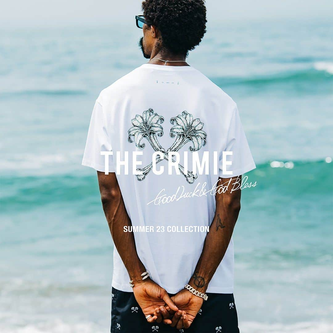 クライミーのインスタグラム：「Summer collection 2023 #THECRIMIE #CRIMIE #クライミー #fashion #magicaldesign #summer Photo @cherrychillwill  //Head shop// @gardentokyo_jp ■GARDEN TOKYO Omotesando 4-8-12 JINGUMAE SHIBUYAKU TOKYO 東京都渋谷区神宮前4-8-12 03-3405-5075」