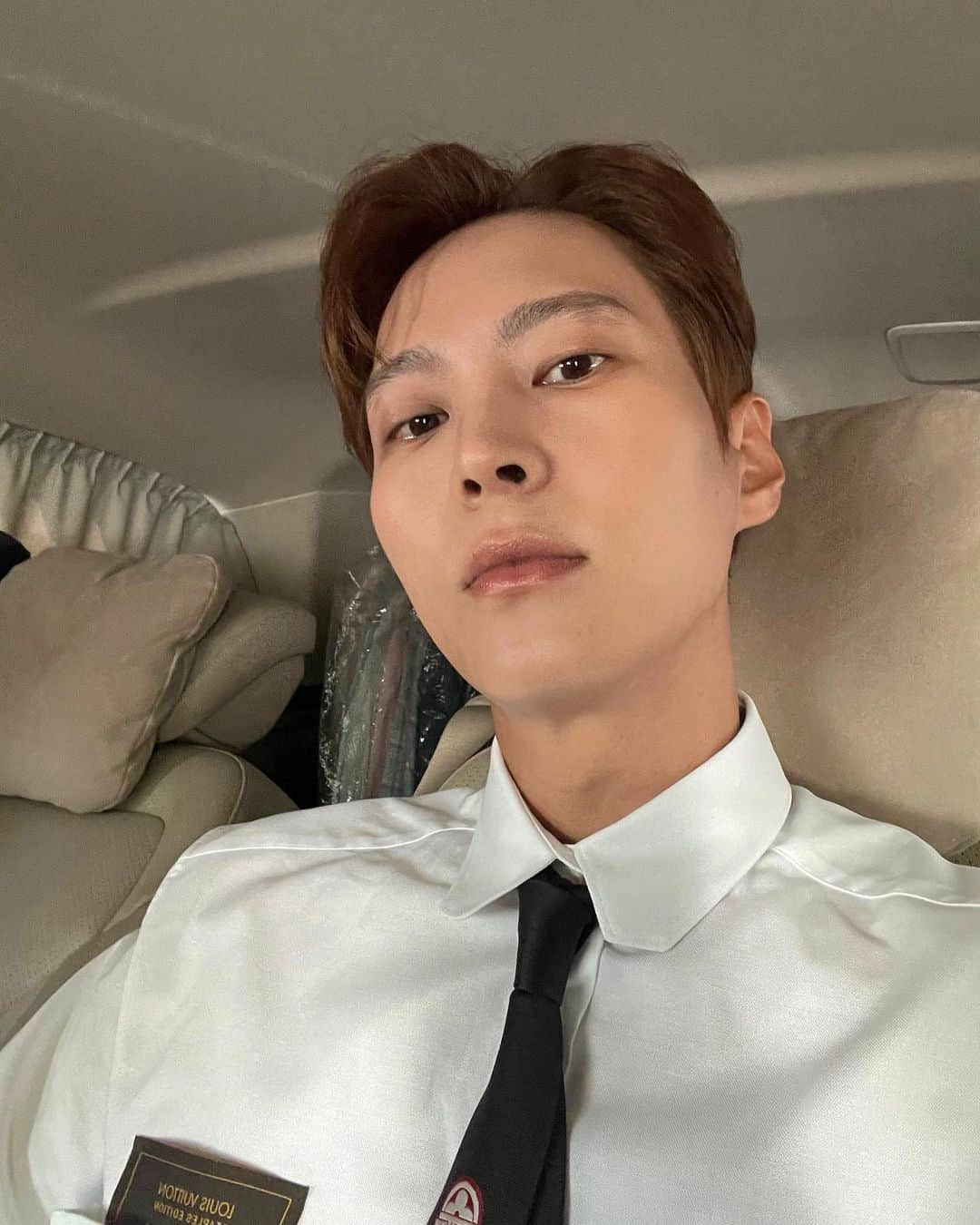 チュウォンさんのインスタグラム写真 - (チュウォンInstagram)「👨‍💼」8月21日 18時17分 - zu.won_moon.jun.won