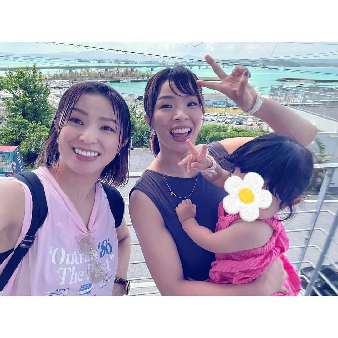 川井友香子さんのインスタグラム写真 - (川井友香子Instagram)「. 8/17〜20 沖縄旅行🌺✈️  3年くらい前から、オリンピック終わって 色々落ち着いたら旅行行きたいねとか話してて やっと実現した😆🤍姪っ子も一緒に🫶🏻  全部美味しかったけど、個人的にずっと行きたかったKOURI SHRIMPのガーリックシュリンプが大優勝でした👑🦐💨」8月21日 18時22分 - yukako_kawai27