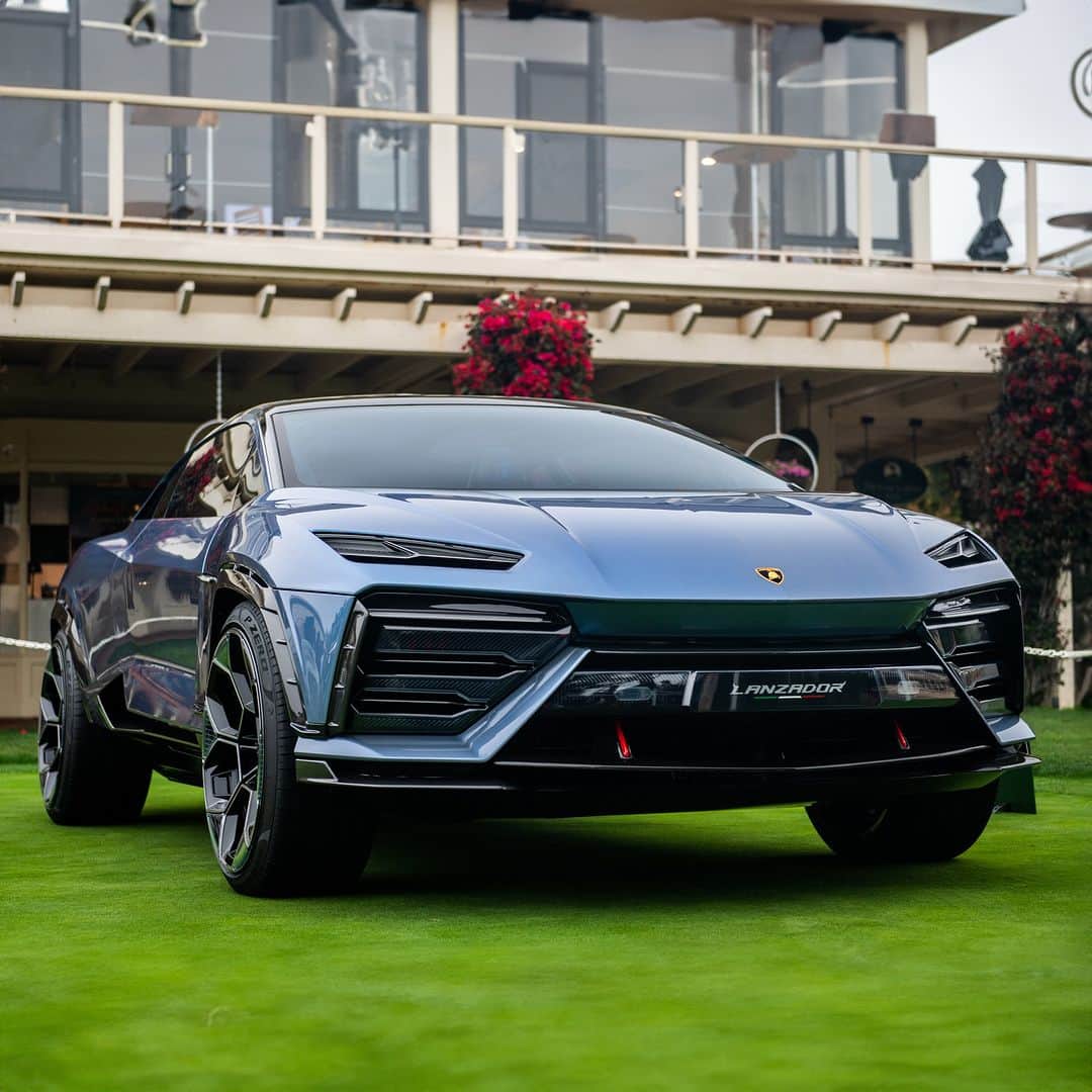 ランボルギーニのインスタグラム：「During the 72nd Pebble Beach Concours d'Elegance and amid an array of iconic vintage models, participants had the opportunity to witness an electric marvel: Lamborghini Lanzador, our first 100% electric and super intelligent Ultra GT. Yes, it really does exist now.  #Lamborghini」