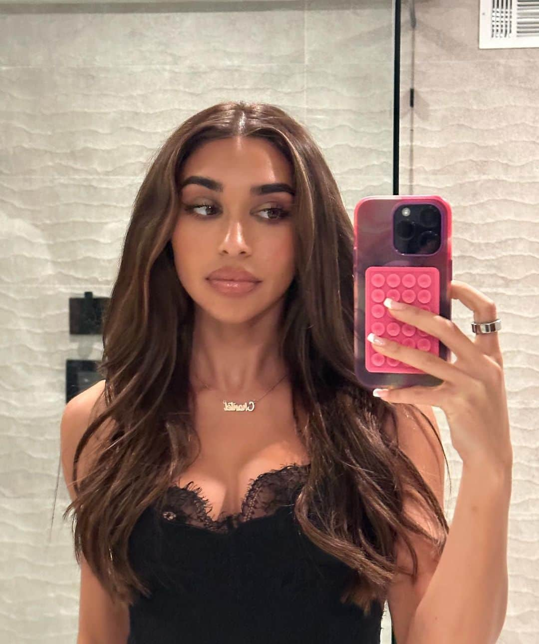 Chantel Jeffriesのインスタグラム：「👩🏽」