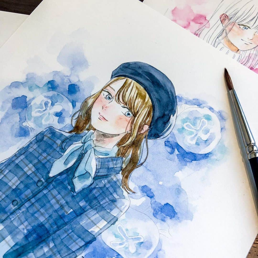 miiiさんのインスタグラム写真 - (miiiInstagram)「海月とクラシックスタイル🪼 . . . . . #illustration #illustrator #art #drawing #watercolor #watercolorpainting #watercolorart #watercolorillustration #透明水彩 #水彩イラスト #水彩画 #イラスト #アナログイラスト #일러스트　#드로잉 #그림스타그램 #손그림 #미술 #스케치 #插图 #畫畫 #插畫 #手繪 #繪 #绘画 #kidsillustration #kidsfashion」8月21日 11時25分 - tronc_miii