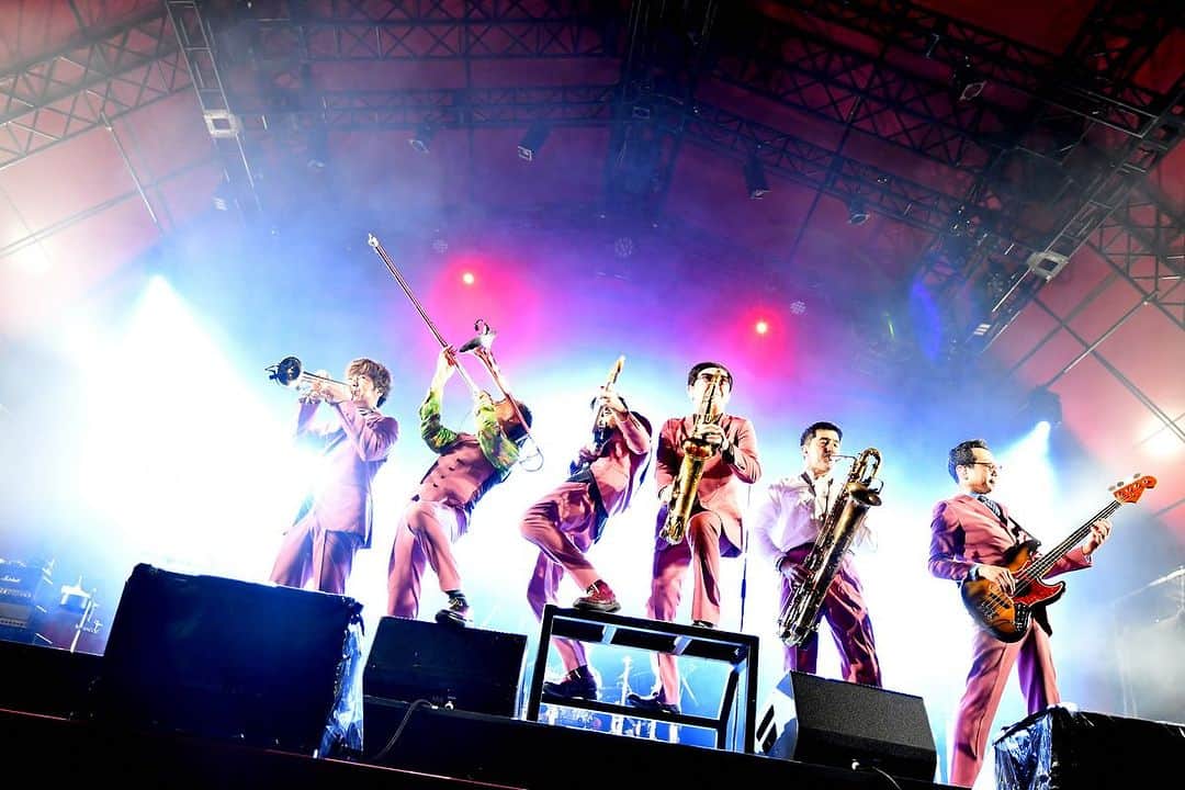 RISING SUN ROCK FESTIVALのインスタグラム：「#東京スカパラダイスオーケストラ at RED STAR FIELD  #RSR23 #エレファントカシマシ  #10FEET #ハナレグミ PHOTO：小川舞」
