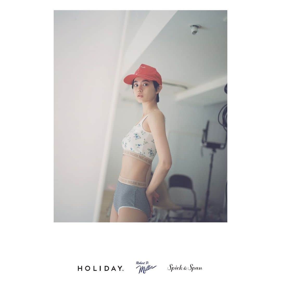 ホリデイのインスタグラム