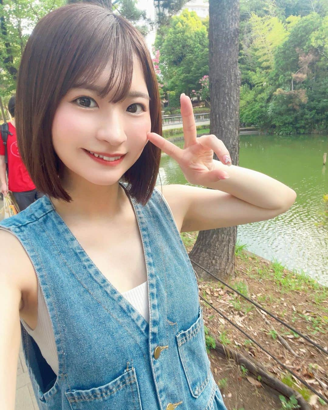 東條なつさんのインスタグラム写真 - (東條なつInstagram)「BBQオフ会🍖  ありがとうございました！ 暑かったけどBBQ自体数年ぶりで たのしかったです☺️✨  全然写真撮ってないから 歩きながら撮った自撮りで失礼🙏🏻」8月21日 14時26分 - tojonatsu