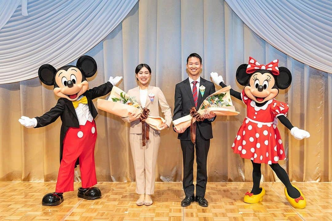 東京ディズニーリゾートさんのインスタグラム写真 - (東京ディズニーリゾートInstagram)「⁡ 💡ニュース💡 ⁡ 「2024-2025年 東京ディズニーリゾート・アンバサダー（候補）」が、柴田 大輔（シバタ ダイスケ）と味方 和（ミカタ ノドカ）の2名に決定しました🌟 ⁡ 2人となる東京ディズニーリゾートアンバサダーたちは、よりたくさんの方々に魅力をお届けしてまいります✨ ⁡ #東京ディズニーリゾート  #東京ディズニーランド #東京ディズニーシー #tokyodisneyresort #tokyodisneyland #tokyodisneysea」8月21日 14時54分 - tokyodisneyresort_official