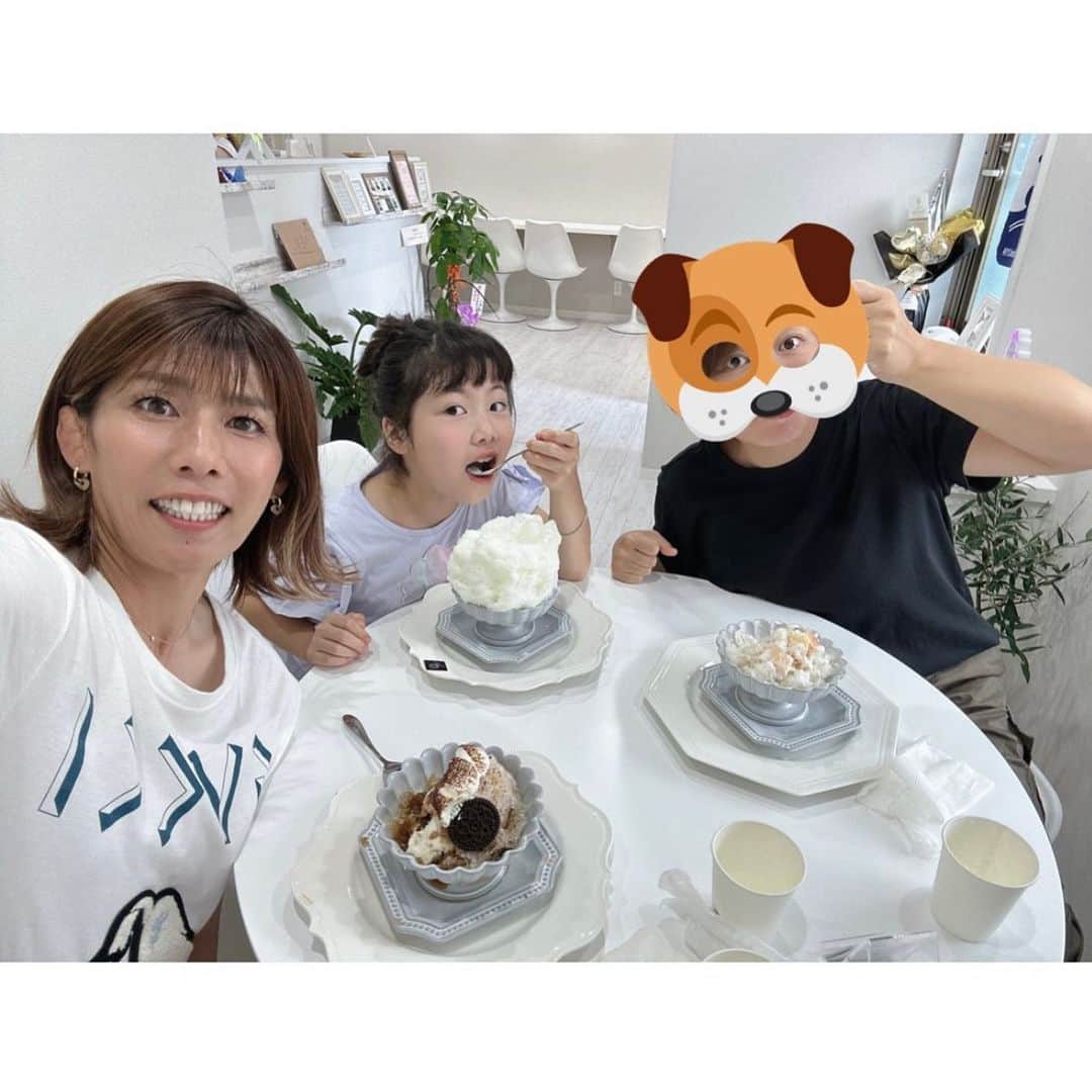 吉田沙保里さんのインスタグラム写真 - (吉田沙保里Instagram)「大府市にある美味しい かき氷屋さんを発見🍧♡  氷がふわふわで凄い 美味しかった😋  暑い夏にピッタリだね😆✌️  #Snow_tea #クマったティラミス」8月21日 15時41分 - saori___yoshida