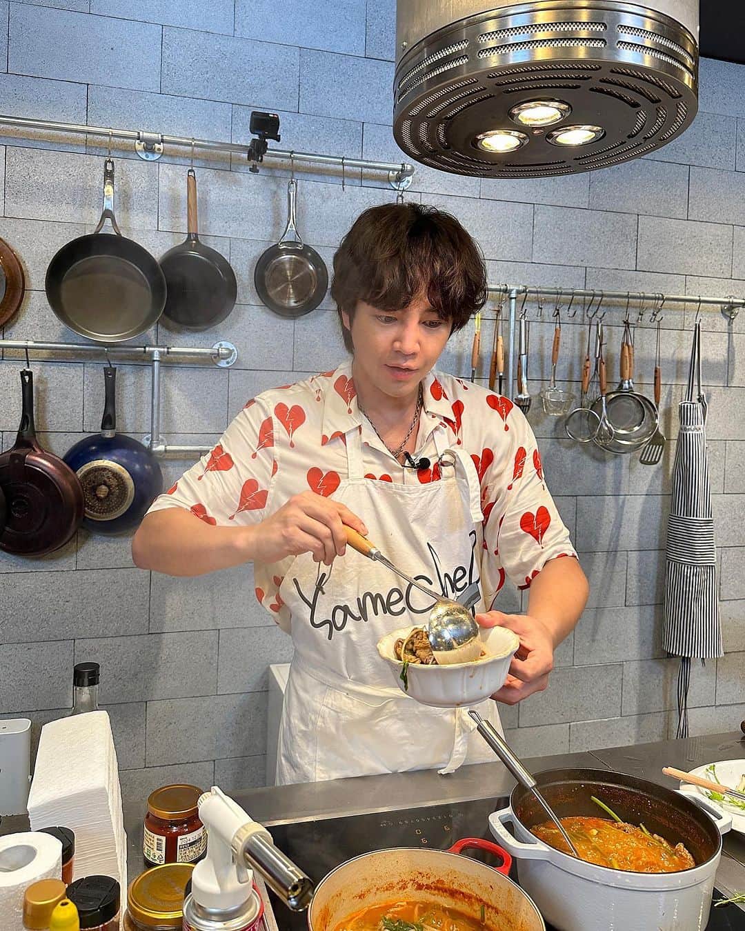 チャン・グンソクのインスタグラム：「🫕🥘🔪🍜근샤」