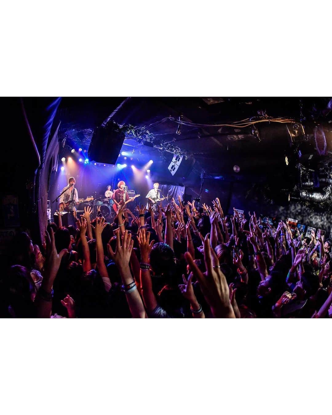 KEYTALKさんのインスタグラム写真 - (KEYTALKInstagram)「・ 🚘 LIVE HOUSE TOUR 2023 🚖  📍8/17 music zoo KOBE 太陽と虎  photo by @azusatakada_photographer」8月21日 16時07分 - keytalk_official