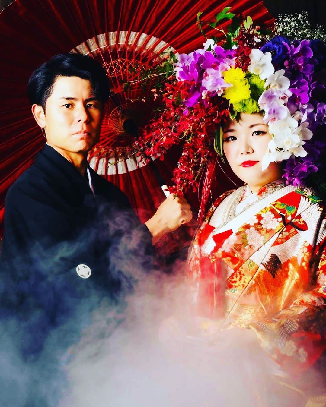 宮内 孝之 花飾人 花の妖精さんのインスタグラム写真 - (宮内 孝之 花飾人 花の妖精Instagram)「【結婚式】ブライダル 素敵な思いでに！最高の笑顔  艶花プロジェクト 女性の笑顔が世界平和の一歩に 花は幸せの始まり  #着物　#日本文化　#和　#お花　#ヘアーフラワー　#髪飾り　#生花　#艶花  #あではな　#Liveショー　#宮内孝之　#花衣　#お花　#サマー #緑　#SDGS #自然　#地球　#緑 #宮内孝幸　#宮内彩秀 #空間装飾 #ブライダル　#結婚式　#ブーケ　 #花空間装飾 #緑空間装飾　   ▼公式サイトはこちらをタップ  www.takayukimiyauchi.com  #THEGOODFLOWERJAPAN #花空間装飾 #flower #flowers」8月21日 16時36分 - miyauchi_takayuki_flowers