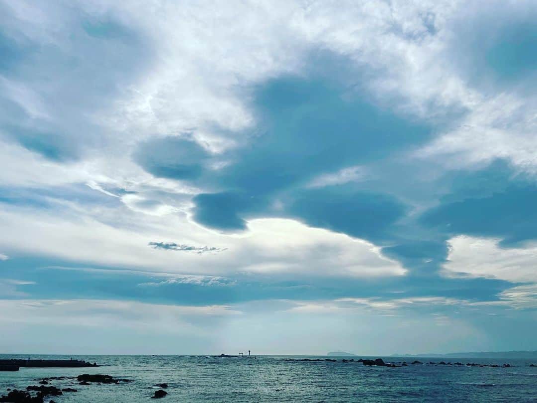 加藤良輔のインスタグラム：「#海」