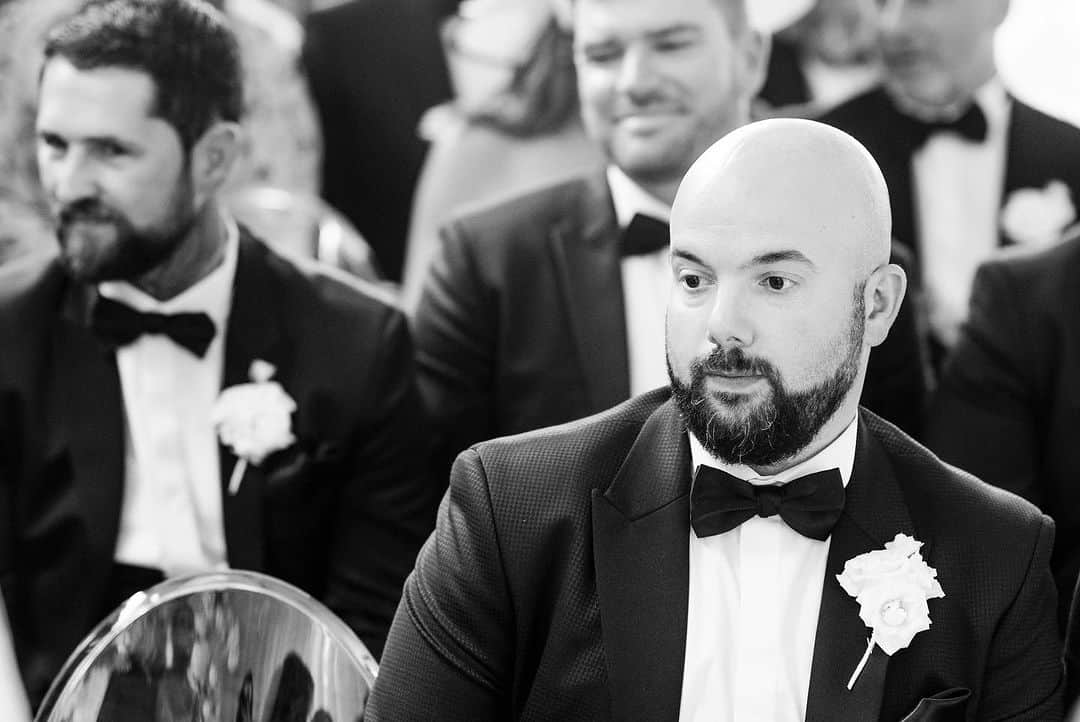 オリー・マーズさんのインスタグラム写真 - (オリー・マーズInstagram)「Nothing like upstaging the groom lads 😅👌🏻 appreciation post to my handsome groomsmen for looking so dapper on our wedding day! Shout out to @thegroomsroomessex & @abigailscollection for making all them and my family look so cool 😎 although I didn’t get my suit there I’ve gotta say Rob was on it from the start, super slick, calm and never panicked (when I was) lol Thanks for everything guys x」8月22日 3時06分 - ollymurs