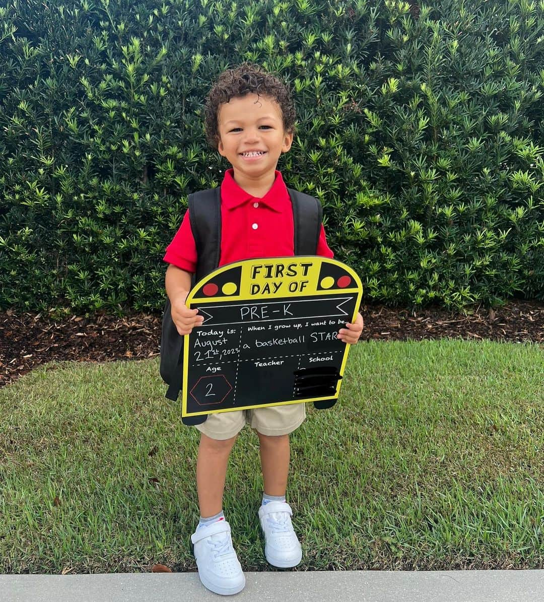 さんのインスタグラム写真 - (Instagram)「My big boy started school today. I left the school saying “I made a mistake I’m just going to homeschool him forever!!!!” Lol!! I was so sad but I’m so excited for him to learn and make friends. Our baby forever 😭🤍」8月22日 4時09分 - audreyanamichelle