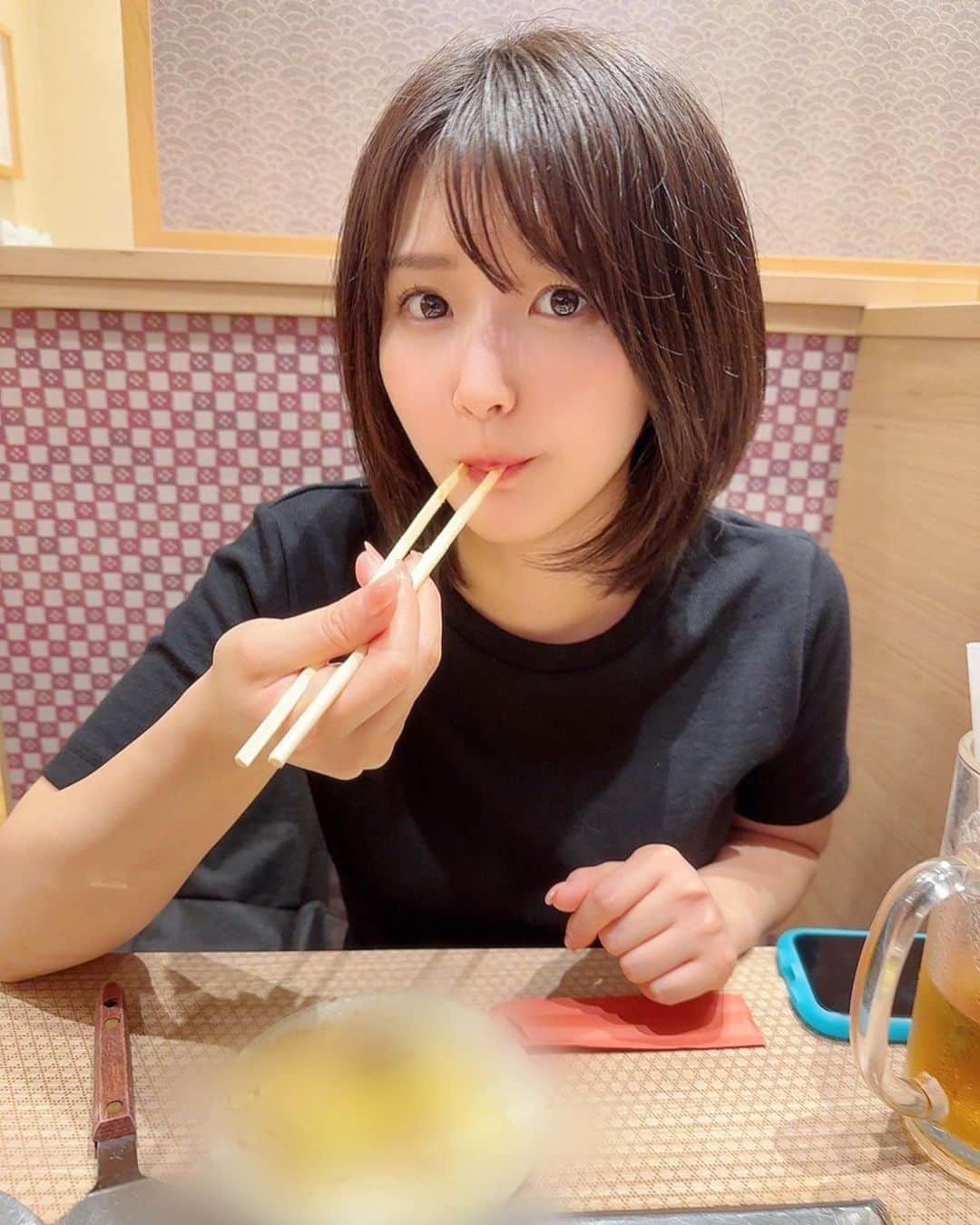 深田結梨（浅田結梨）のインスタグラム：「ぱく  #明太子チーズ　😍🤍 #お好み焼き  #粉もん  #okonomiyaki  #もんじゃも好きです」