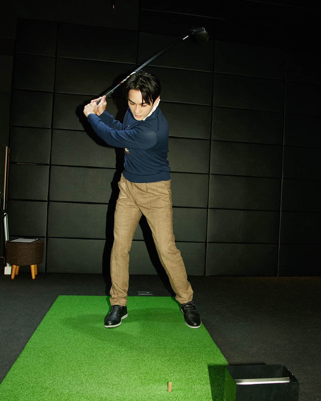 GQ JAPANさんのインスタグラム写真 - (GQ JAPANInstagram)「町田啓太が気の向くまま“なにか”に挑戦する連載「町田啓太、今日も挑んでみました」第2回！  第1回に続き「ゴルフ」のお題にチャレンジ。 @gqjapan プロフィールのリンクから記事を✓  【撮影の様子を公開】 ショートムービーを、GQ JAPANのInstagramに投稿予定。 @gqjapan をフォローしてお待ちください。お楽しみに！  #町田啓太 #keitamachida #ゴルフ #golf #キャロウェイ #キャロウェイゴルフ #callaway #callawaygolf #トラヴィスマシュー #travismathew #ゴルフギア #ゴルフクラブ  文・オオサワ系　写真・ホシダテッペイ　スタイリング・石川英治　ヘアメイク・Kohey　編集・岩田桂視（GQ）」8月21日 19時45分 - gqjapan