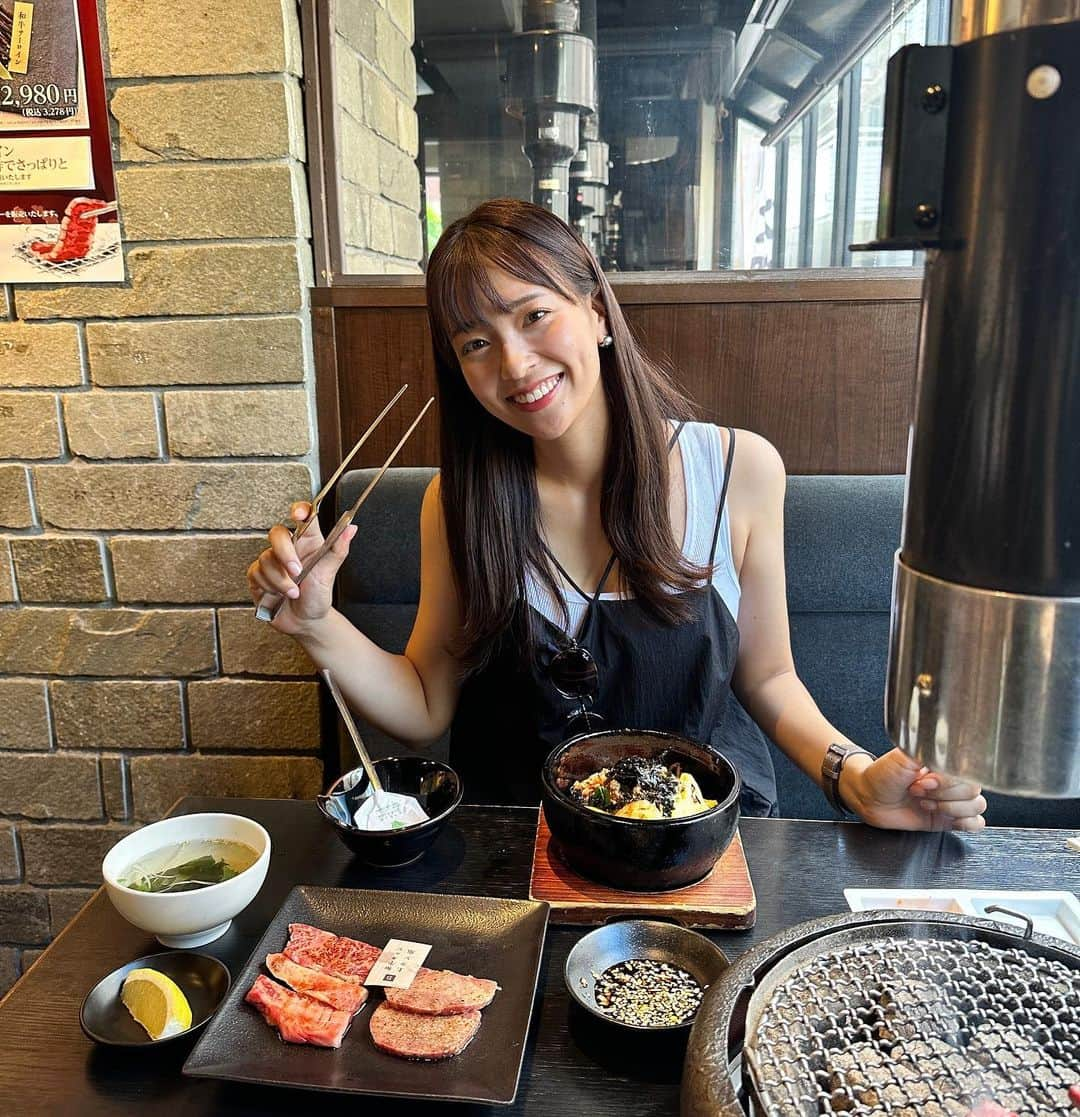 山崎香佳さんのインスタグラム写真 - (山崎香佳Instagram)「暑い日は何を食べたくなりますか？ 私は肉です！」8月21日 19時35分 - kyokayamasaki_