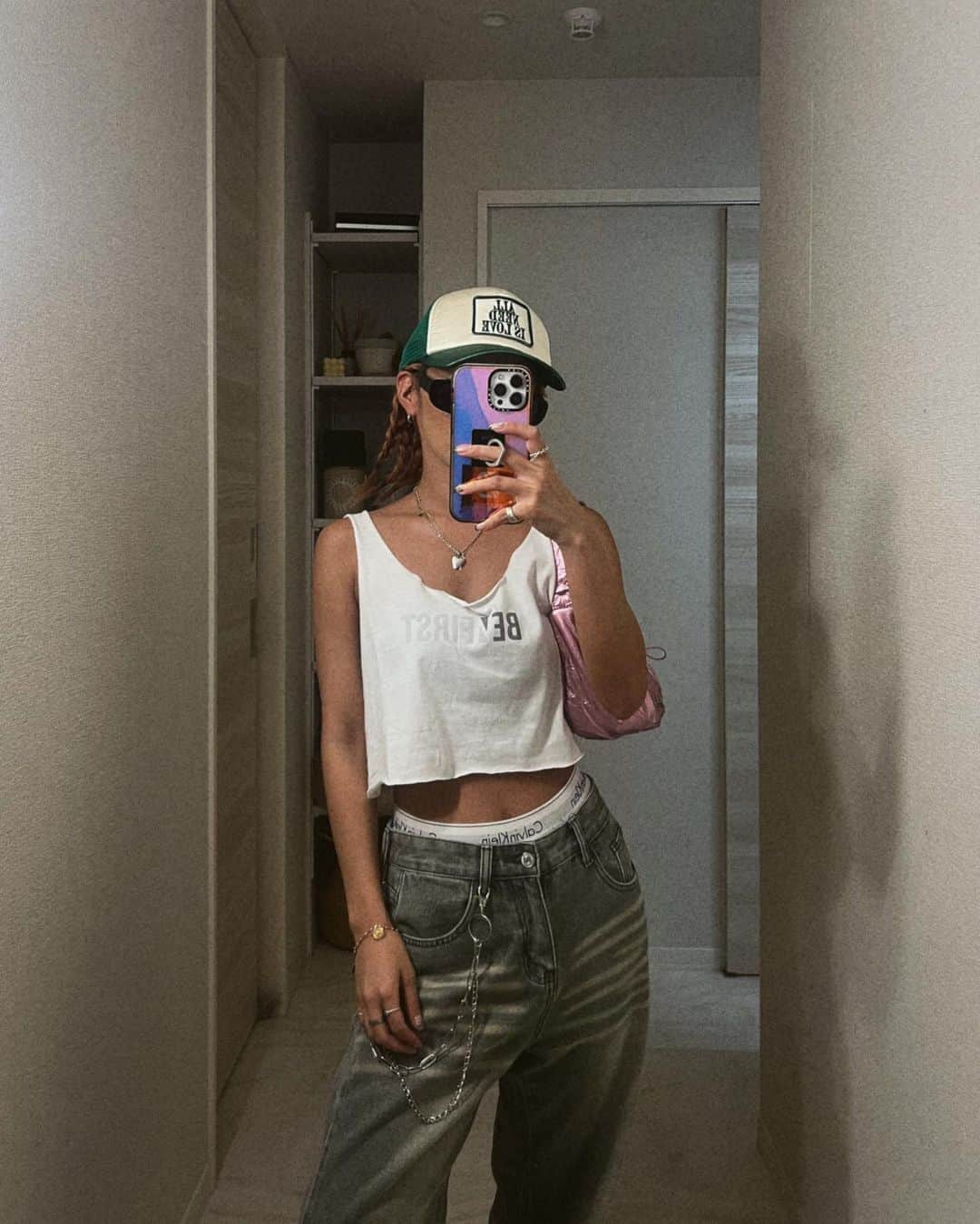 HARUYOさんのインスタグラム写真 - (HARUYOInstagram)「. 今年の夏フェスもやりきりましたっ (どでかい明太マヨ🍙をさがせ)  もう8月おわる？オソロシイ、、、、  #rockinjapan#rockinjapan2023#summersonic#summersonic2023#ロッキン#サマソニ#フェスコーデ#夏フェス#夏フェスコーデ海外ファッション#海外コーデ#海外ガール#ヘアアレンジ#リメイク服#befirst#mazzel#bmsg#besty#ビーファースト」8月21日 19時46分 - h_trip
