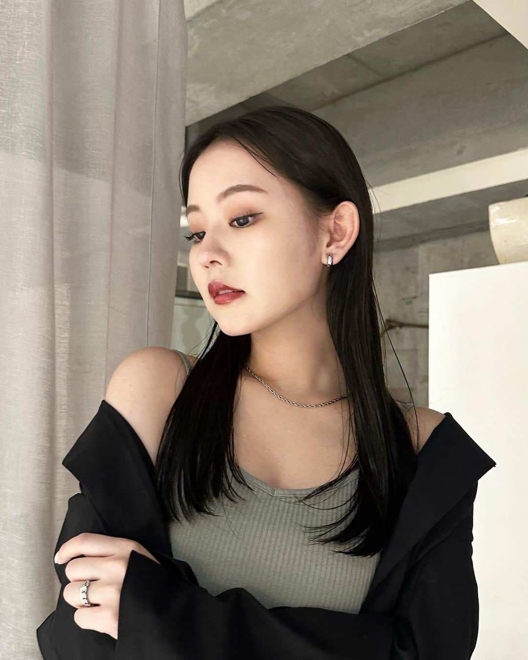 河野まひるのインスタグラム：「大人っぽまひるに変身！キランッ🪄#LJK」