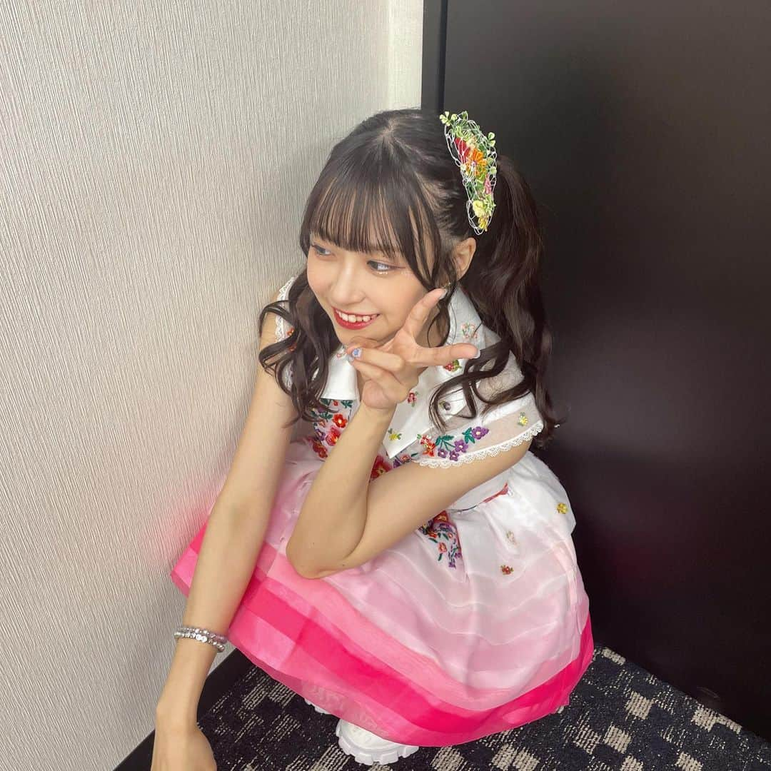 橋本陽菜さんのインスタグラム写真 - (橋本陽菜Instagram)「✌️ * この衣装夏って感じして 着たかったから嬉しい〜🍑 * #オサレカンパニー さん #オサレ さん #pyonstagram  #AKB48 #チームB #浅井チームB #アイドル #富山 #富山県 #はるpyon #橋本陽菜 #圧倒的橋本陽菜 #橋本陽菜を広める」8月21日 19時51分 - 48pyonz_toyama