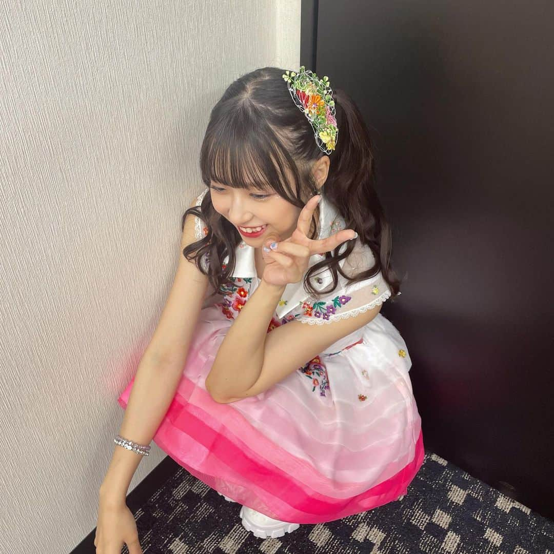 橋本陽菜さんのインスタグラム写真 - (橋本陽菜Instagram)「✌️ * この衣装夏って感じして 着たかったから嬉しい〜🍑 * #オサレカンパニー さん #オサレ さん #pyonstagram  #AKB48 #チームB #浅井チームB #アイドル #富山 #富山県 #はるpyon #橋本陽菜 #圧倒的橋本陽菜 #橋本陽菜を広める」8月21日 19時51分 - 48pyonz_toyama