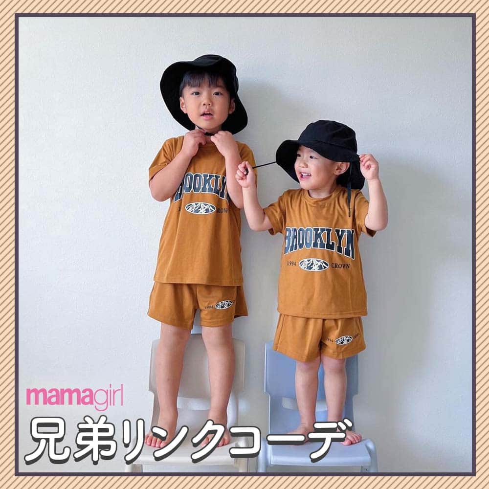 mamagirl ママガールのインスタグラム：「@mamagirl_jp  夏の暑い日は兄弟で帽子リンクコーデ👒 外で元気よく遊ぶ男の子は、帽子の出番が何かと多いですよね✨ 兄弟でお揃いだととってもかわいいですよ～💛  @_____h.t.closet  さんの投稿を引用させていただきました✍️ ・・・・・・・・・・・・・・・・・・・・・・ 昨日買ったcapかぶせたくて GUのpantsを採用 😎💗笑  色味しっくりきすぎて天才かとおもた 🥹←  はぁ、、capかわいすぎぃ、、 🥹🏁🤍 ・・・・・・・・・・・・・・・・・・・・・・ photo by @natsumijiafei @rimo.k.n @r_ta.0106  @_____h.t.closet   素敵なお写真ありがとうございます☺ 『ママガール』ではオシャレも子育ても楽しみたいママさんに向けて発信中✨ @mamagirl_jp や #mamagirl のタグ付けをして下さった投稿からも紹介しております。  是非、タグ付けやハッシュタグをつけて投稿してみてください🌷  #mamagirl #ママガール #こどものいる暮らし #赤ちゃんのいる暮らし #丁寧な暮らし #シンプルな暮らし #おうち遊び #おうち時間 #男の子ママ #男の子コーデ #男の子ファッション #兄弟コーデ #兄弟リンクコーデ #兄弟 #兄弟おそろコーデ #帽子 #キャップ #キャプリンクコーデ #帽子リンクコーデ #兄弟ママ #むすこふく #むすこーで」