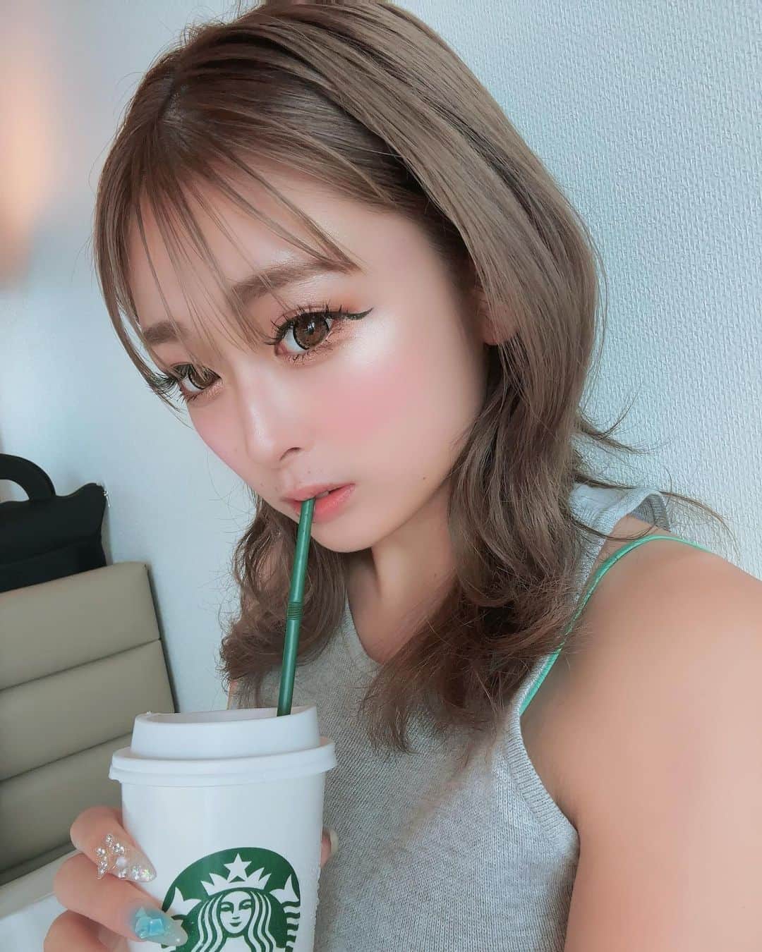 のインスタグラム：「キャラメルクリーム派です✌️ きょーもおわり🫶」