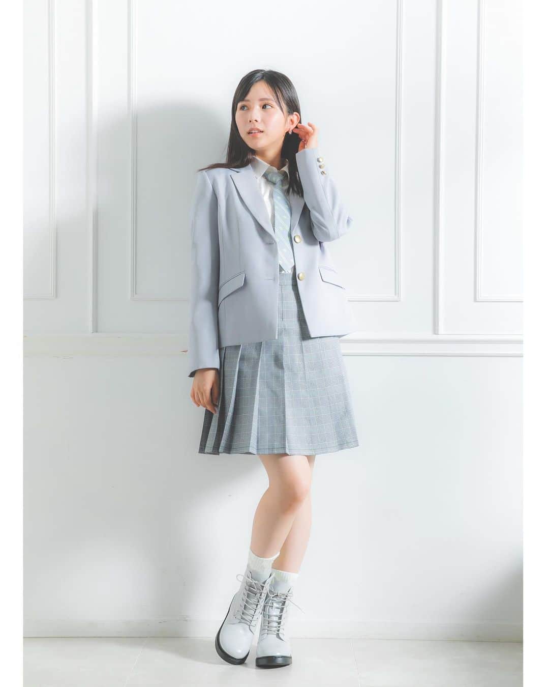 レピピアルマリオ卒服2024 （レピピの卒服2024 | [公式