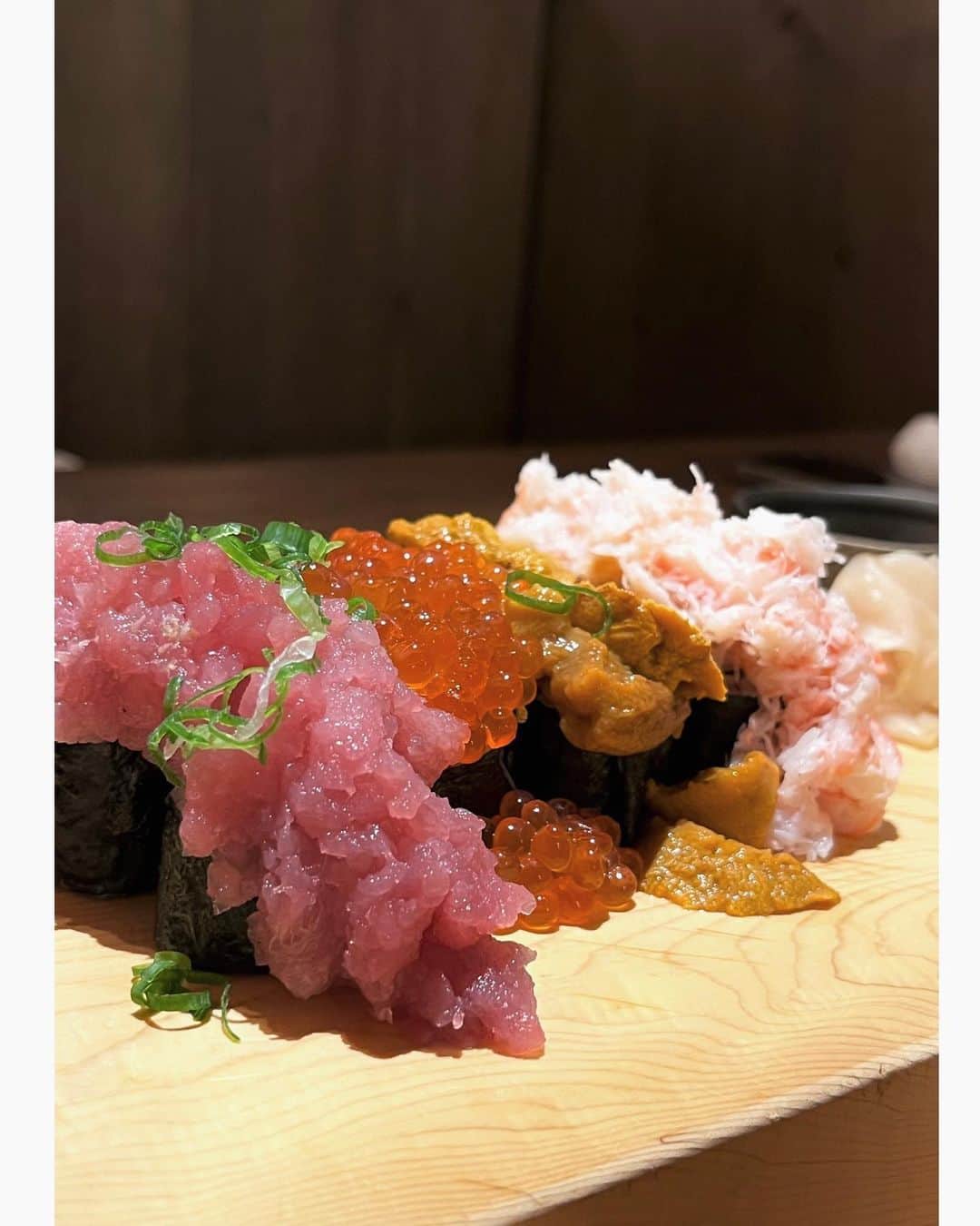 のインスタグラム：「8月のいろいろ 京都で食べたお鮨美味しかった😽🍣」