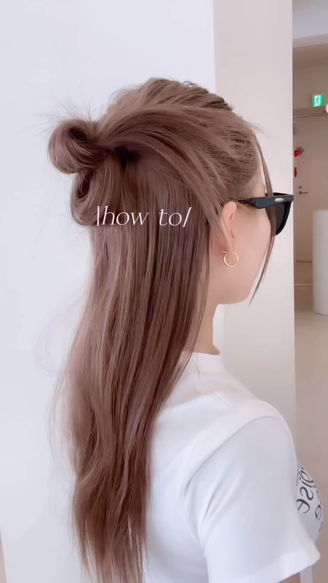 のインスタグラム：「(ど素人でもできちゃう)１分ヘアアレンジ🎀 ※ばたばたでちゃんと撮れなかったので またリベンジする(言い訳)( -᷅_-᷄)」