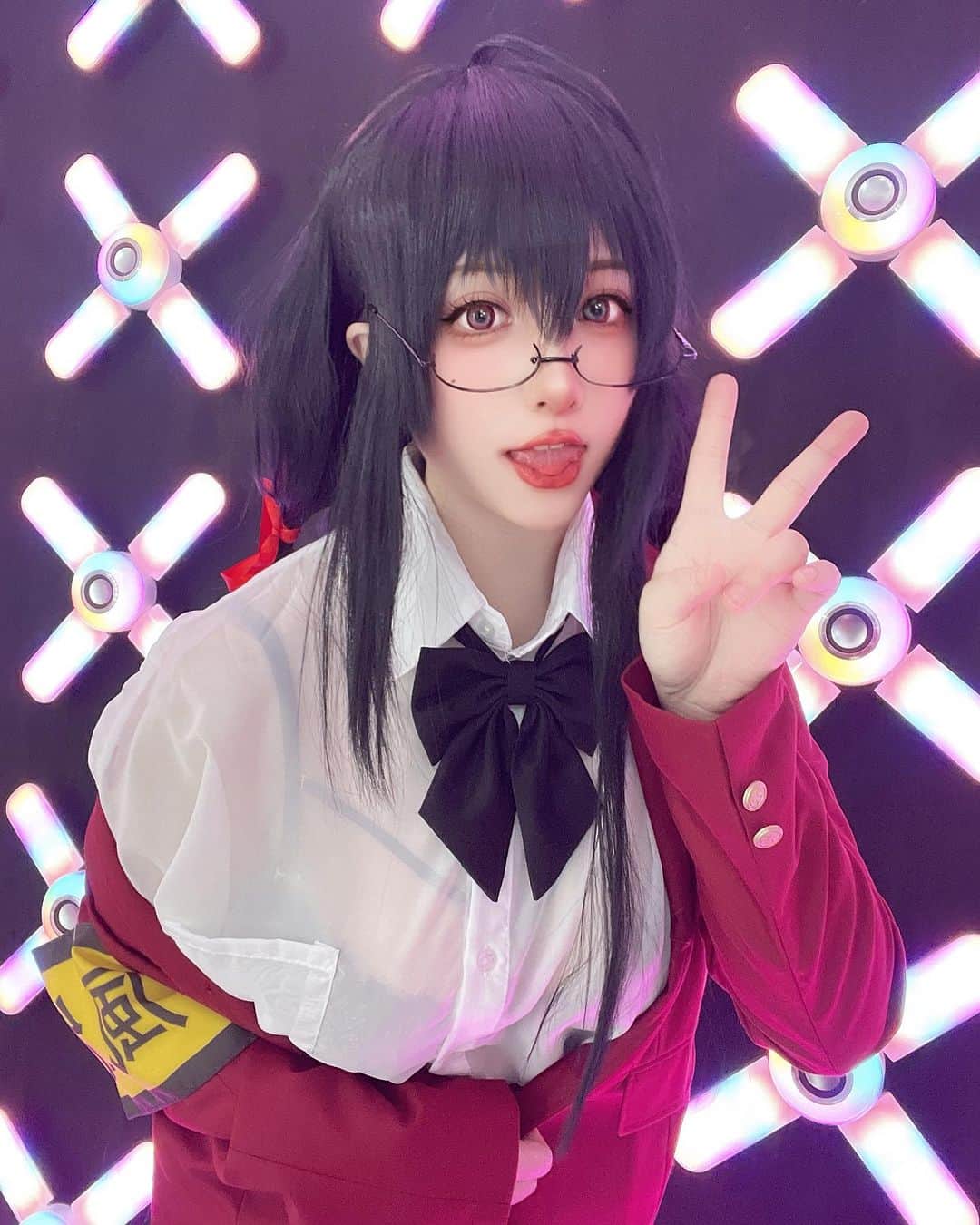 千尋のインスタグラム：「OF跟Fantia同步更新了💗💗 本週是制服大鳳💗💗  Of& Fantia (8/31前提督等級免費入會中💗）🔗見限動 #碧藍航線 #azurlane」