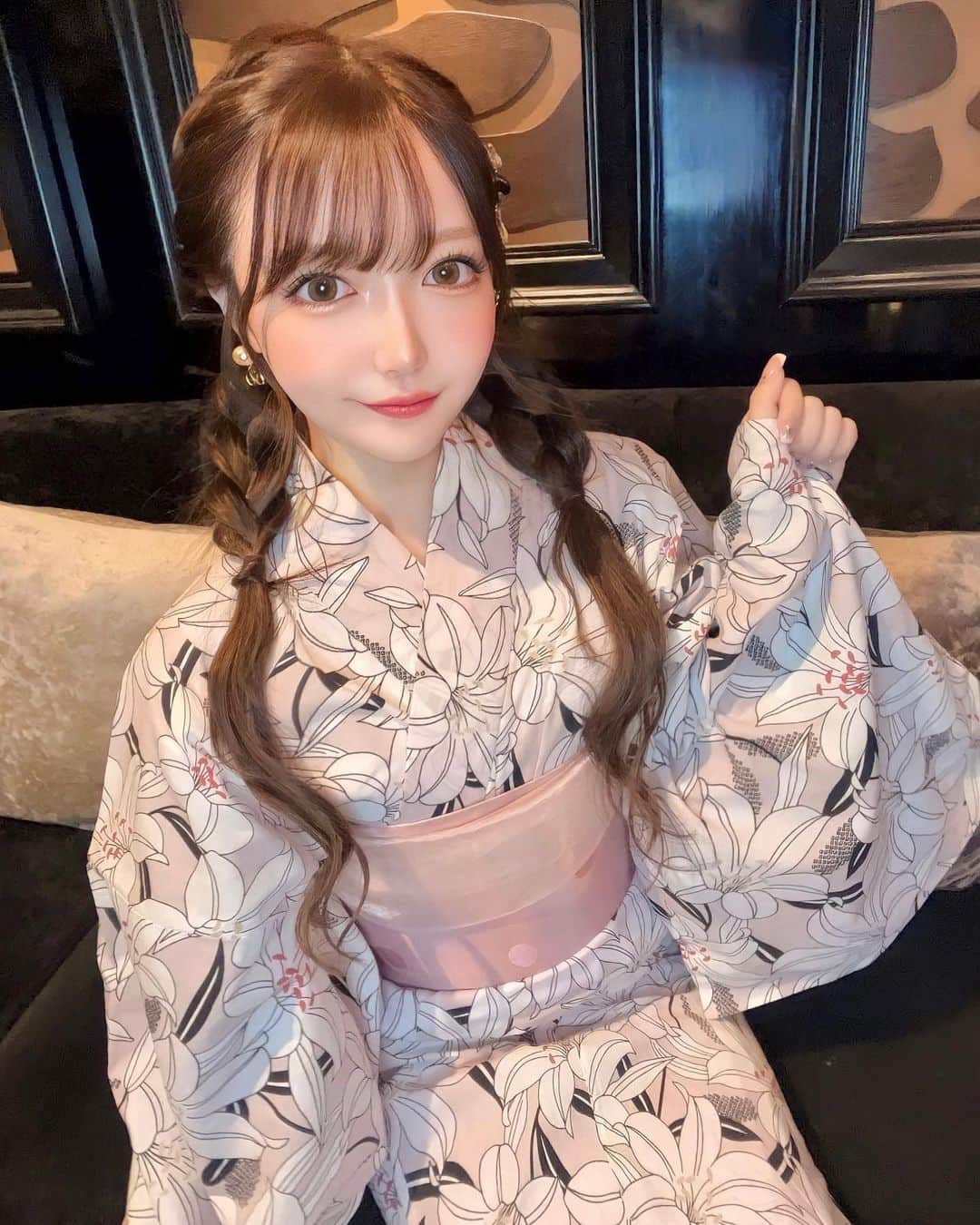 可愛あゆなのインスタグラム：「浴衣イベントのときの🖤  もうすぐで夏が終わっちゃうの寂しいなあ🥺」