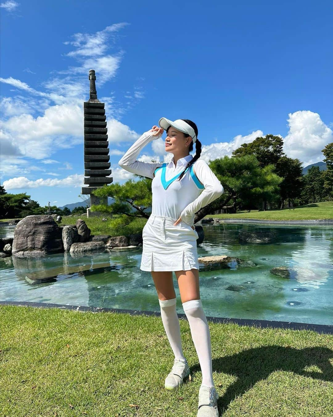 もえしゃんさんのインスタグラム写真 - (もえしゃんInstagram)「大好きなゴルフ場⛳️🤍  めっちゃ綺麗だった♡  #朝霧カントリークラブ  #descentegolf #デサゴルゴルファー  #ゴルフ #ゴルフ女子#ゴルフ男子 #高尔夫球 #ラウンド #スイング #GOLF #ゴルフウェア  #ゴルフ好きと繋がりたい #もえしゃん #スイング動画 #ll #ff #instagolf #golfstagram」8月21日 21時08分 - golf_moe_core