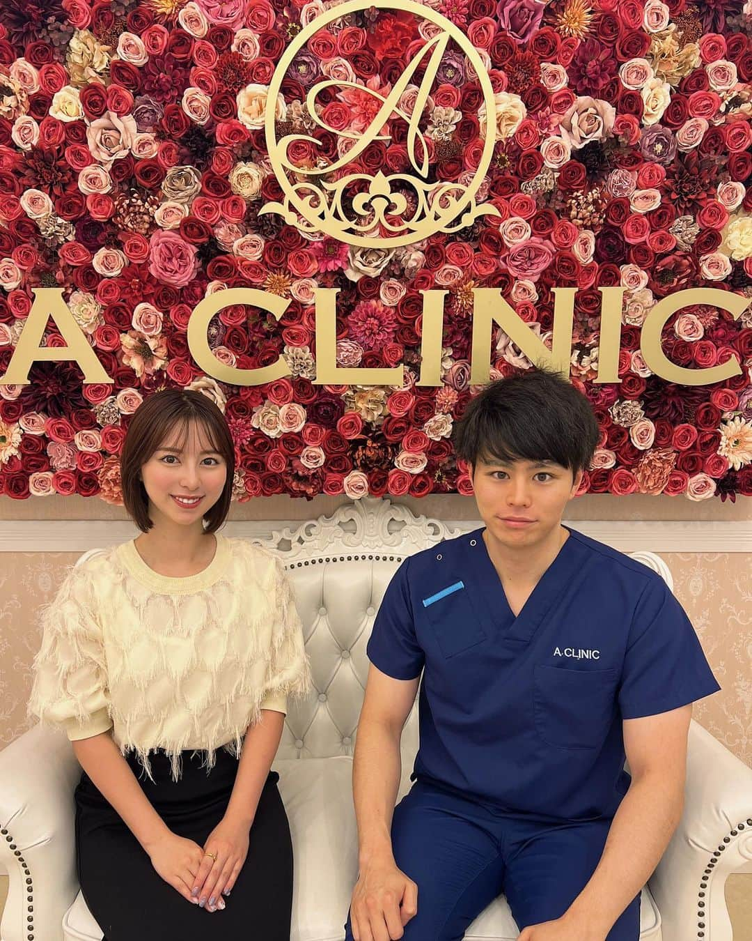 太田江莉奈さんのインスタグラム写真 - (太田江莉奈Instagram)「.  昨日 @a_clinic_fukuokaで ハイフをしてきましたっ✨  今まで医療ハイフはやったことあって、 痛いイメージしか無かったけど、全く痛くなかった😳😳 しかも麻酔クリームなし！  顎下のもたつきが気になってて これから徐々に引き上がってフェイスラインがシュッとするとの事でめちゃくちゃ楽しみ🤍  カウンセリングして下さったのは  @aclinic_kobayashi 先生です✨  スタッフの方も優しくて クリニックも綺麗で通いやすそう💐  . .  #aclinic銀座 #aclinic横浜 #aclinic新宿#aclinic名古屋#aclinic大阪#aclinic池袋#aclinic福岡#aclinic仙台 #美容外科 #美容皮膚科 #リニアハイフ #リニアファーム #ハイフ #HIFU #二重顎 #二重あご #フェイスライン  #脂肪溶解 #脂肪溶解ハイフ #小顔 #輪郭 #顔痩せ #小顔整形#横顔美人 #小顔になりたい#小林直樹」8月21日 21時19分 - erina_o_