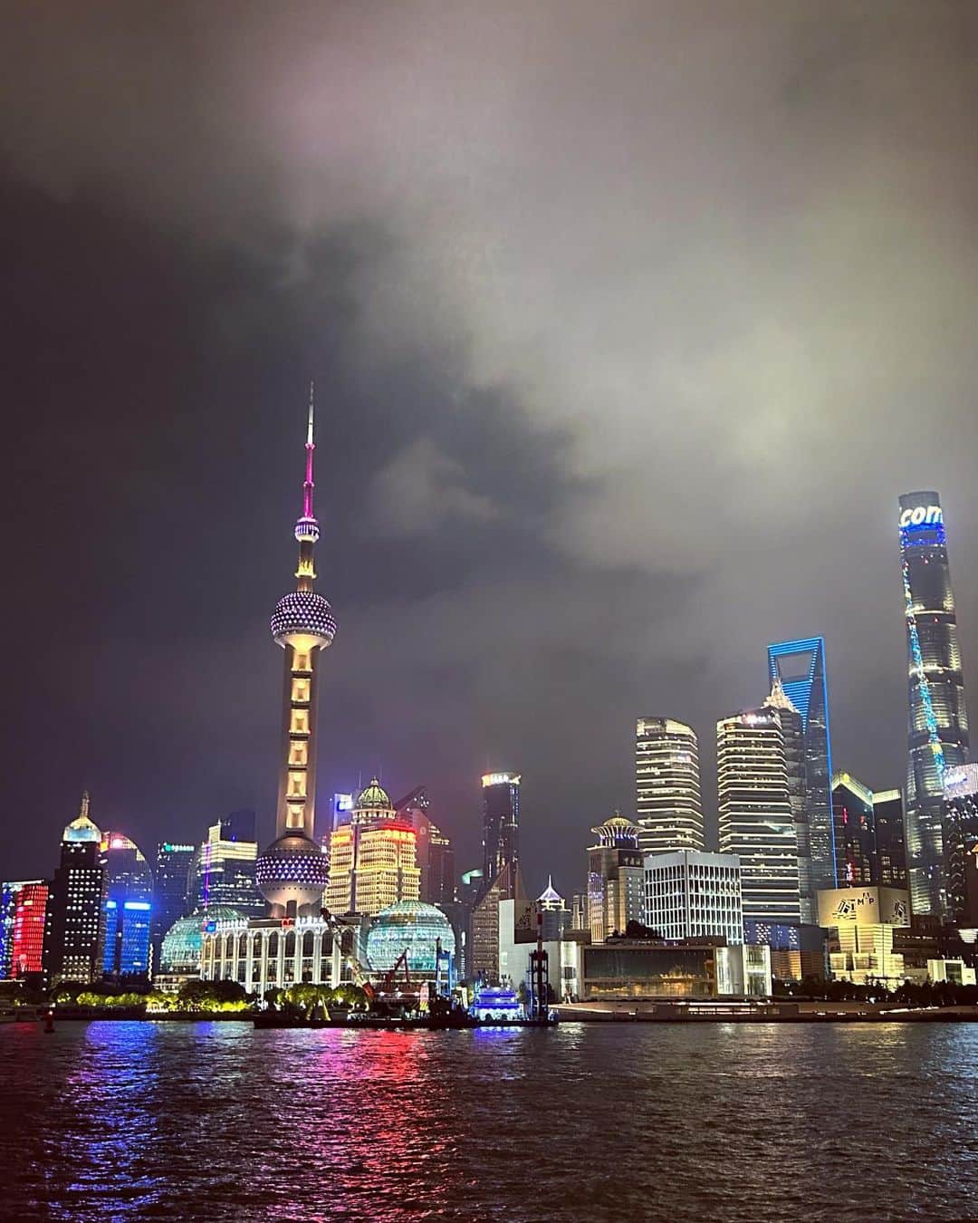 ジェシカ さんのインスタグラム写真 - (ジェシカ Instagram)「Shanghai nights🌙✨」8月21日 21時42分 - jessica.syj