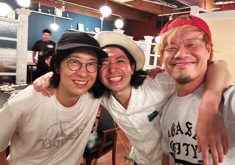 ホリエアツシさんのインスタグラム写真 - (ホリエアツシInstagram)「でたバンドマン🎸 #thebawdies  #heysmith  #10feet  #skyjamboree」8月21日 21時42分 - a.horie